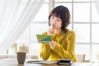 給料日前にお金が足りないときの見直しポイント？